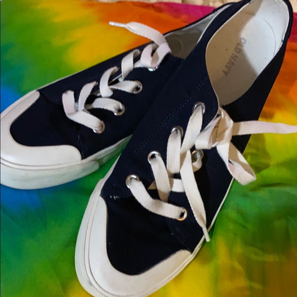 Old Navy tennis 🎾 shoes - Picture 6 of 6
